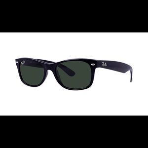 Brand new Ray-Ban RB2132 G15 New Wayfarer classic